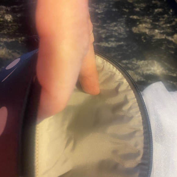 Lightly used Kate Spade ♠️ Satchel with Cosmetic bag. - Picture 9 of 12